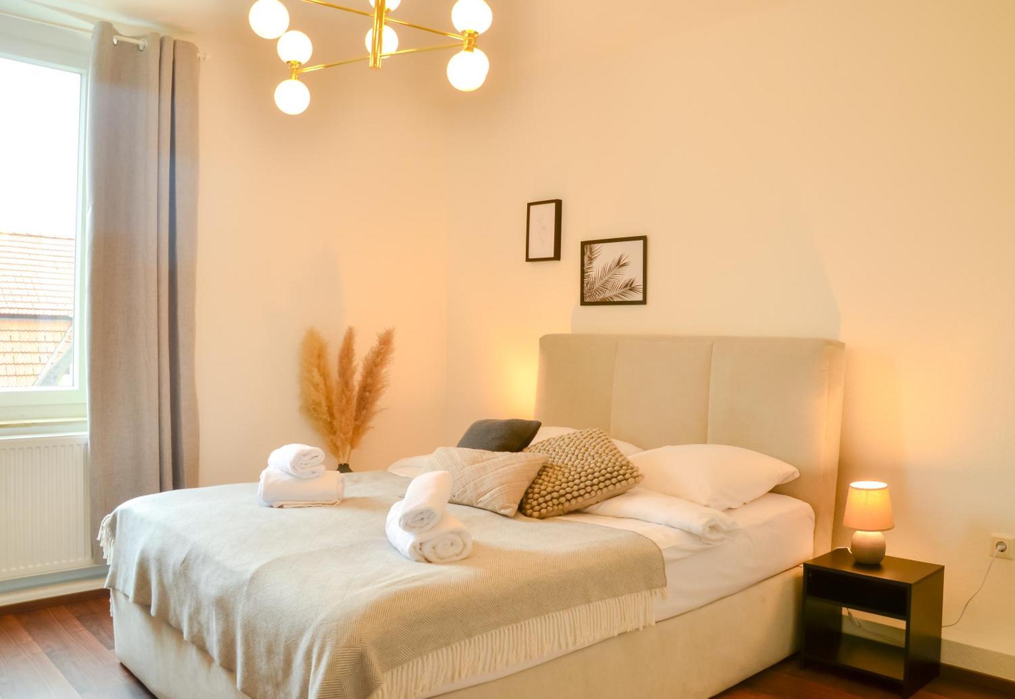 Milpau Buer 3 - Modernes Und Zentrales Premium-Apartment Mit Queensize-Bett, Netflix, Nespresso Und Smart-Tv Gelsenkirchen Exterior photo
